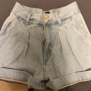 Denim mom shorts NWOT